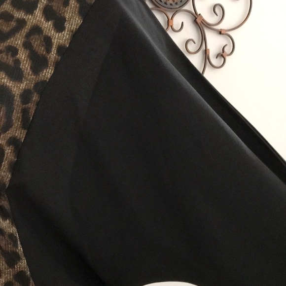 Top - Picture 2 of 3